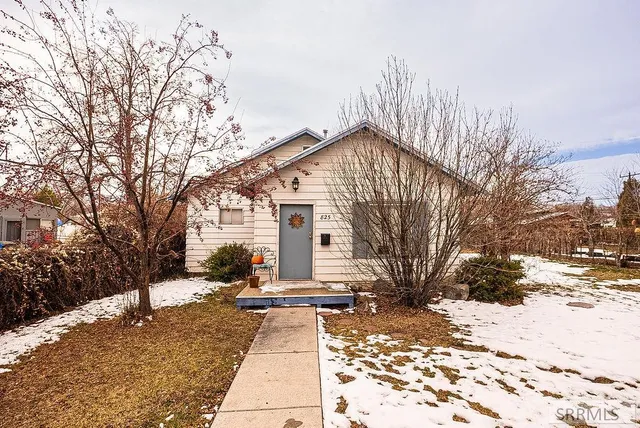 $215,000 | 825 North 11th Avenue, Pocatello, ID 83201