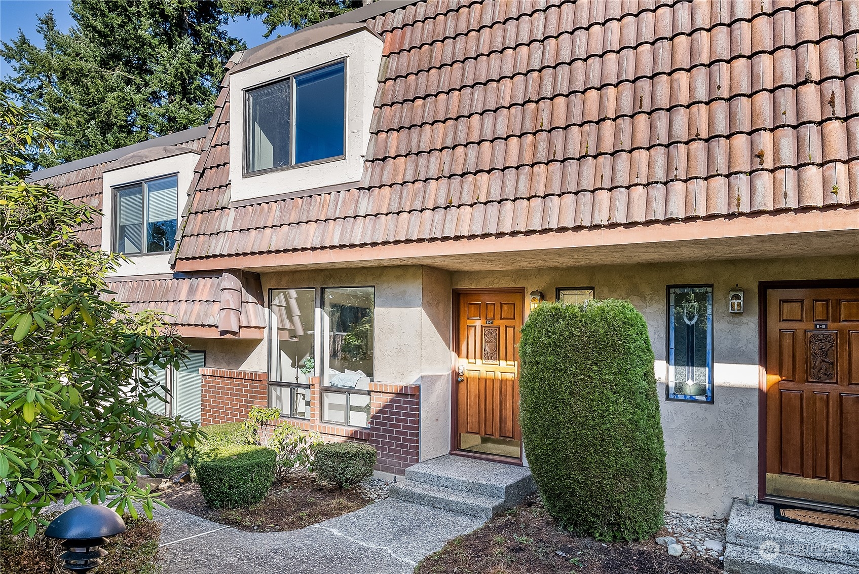 8719 238th Street Southwest, Unit B7 Edmonds, WA 98026 - Photo 3 of 29 Gallery Image 3