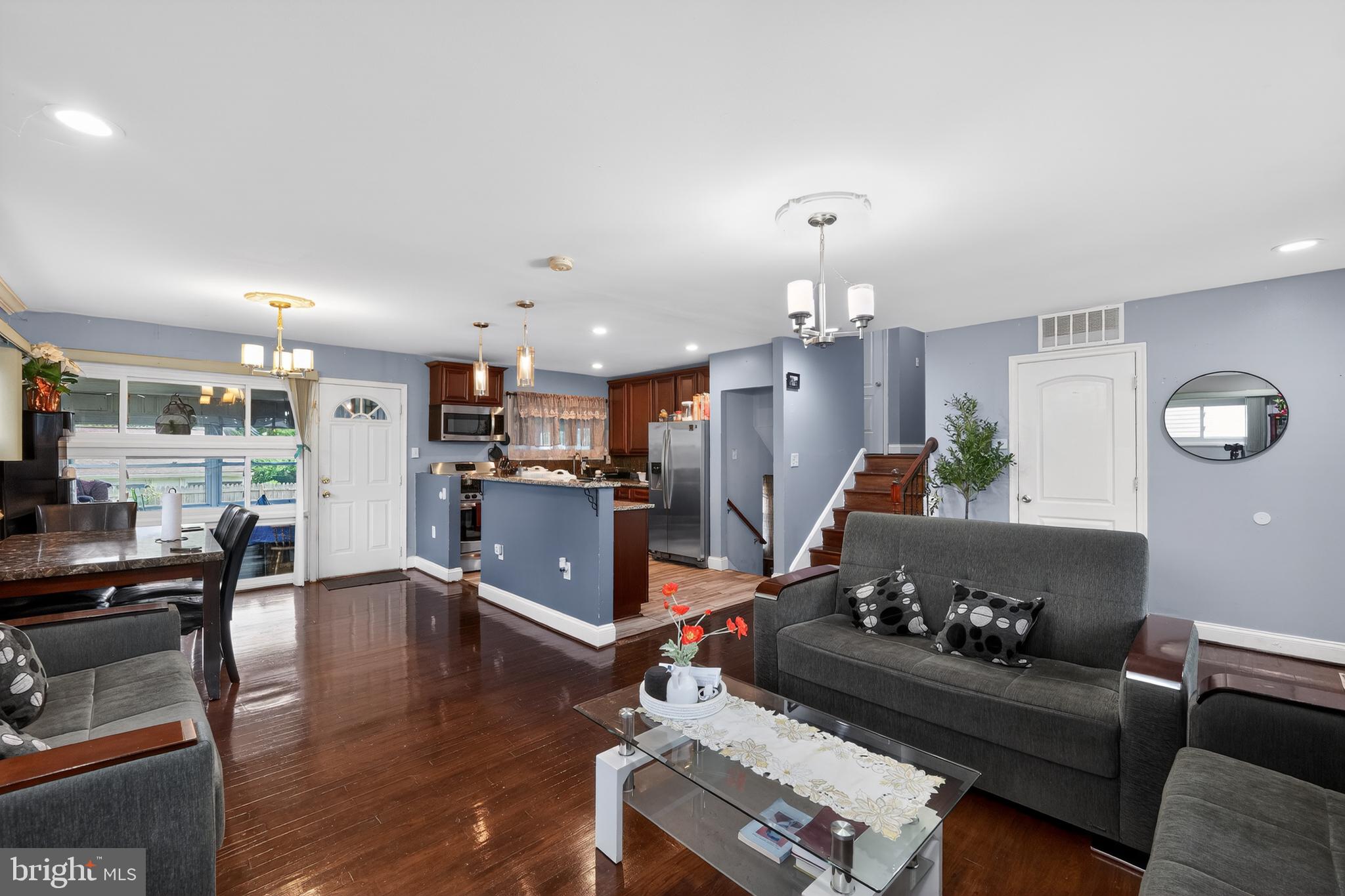 5909 Charnwood Road Catonsville, MD 21228 - Photo 8 of 31 Modern open-concept living space.