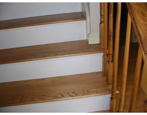 136 Hunter Road Uxbridge, MA 01569 - Photo 11 of 25 Gallery Image 11
