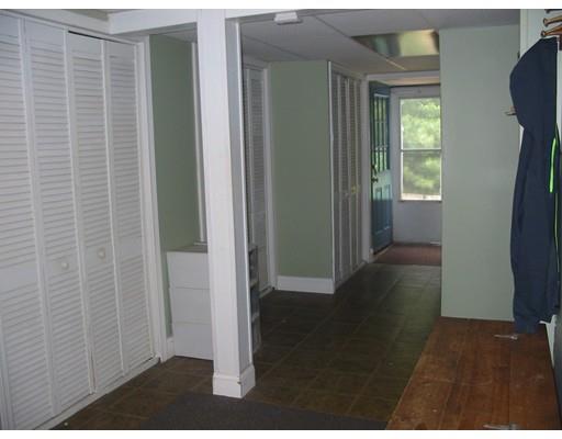136 Hunter Road Uxbridge, MA 01569 - Photo 15 of 25 Gallery Image 15