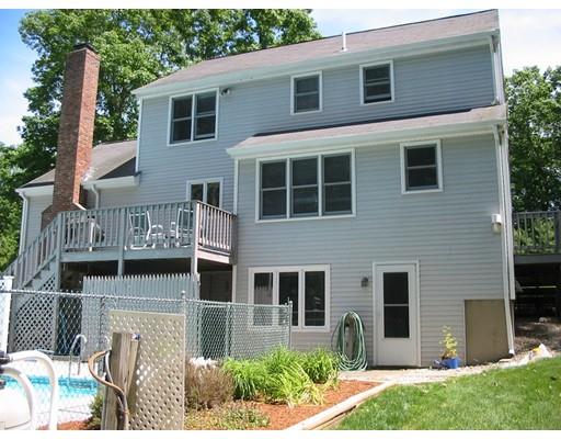 136 Hunter Road Uxbridge, MA 01569 - Photo 20 of 25 Gallery Image 20