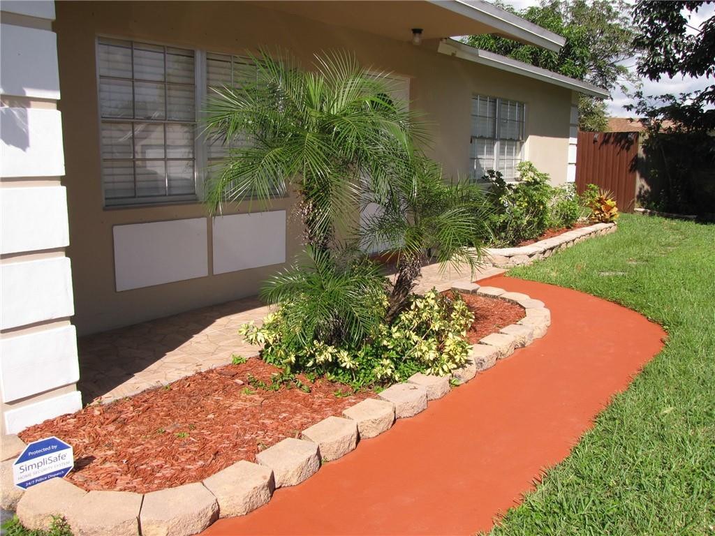 9492 Southampton Place Boca Raton, FL 33434 - Photo 1 of 35 Photo 1