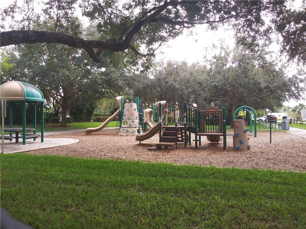 9492 Southampton Place Boca Raton, FL 33434 - Photo 34 of 35 Photo 34
