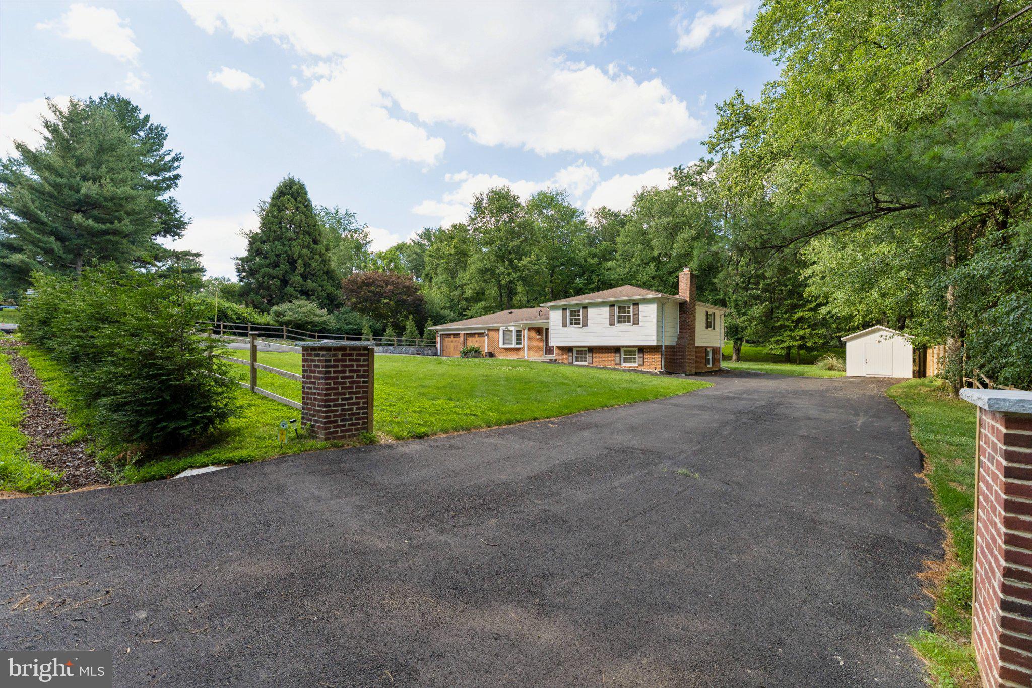 3219 Fox Mill Road Oakton, VA 22124 - Photo 6 of 87 Charming home nestled in lush greenery.