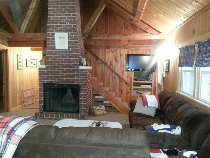 382 Stanhope Mill Road Lincoln, ME 04457 - Photo 3 of 21 Living Room.