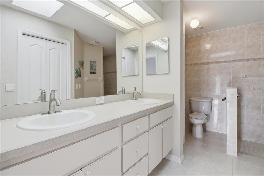 250 Royal Palm Way Spring Hill, FL 34608 - Photo 19 of 42