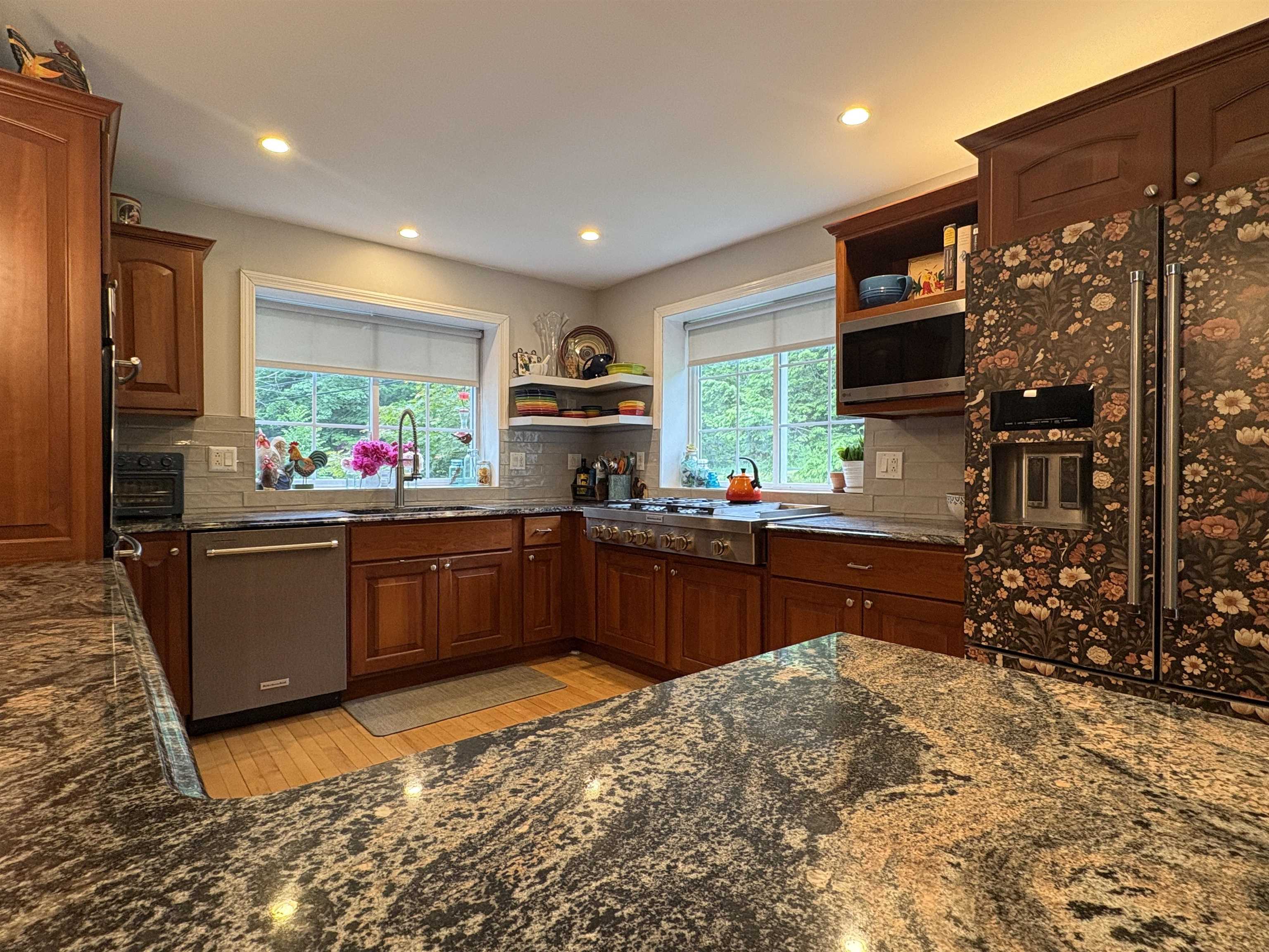 609 Marsh Family Road Hartford, VT 05059 - Photo 12 of 33