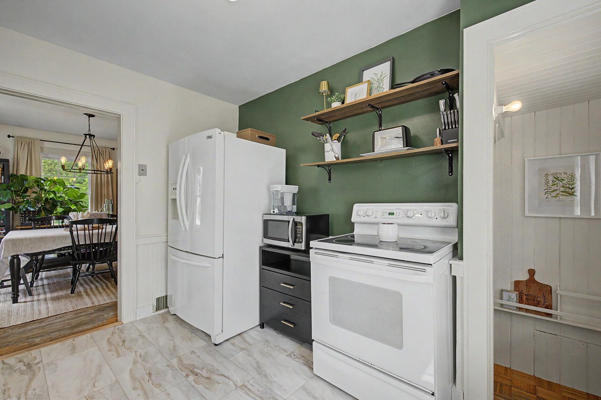171 Kenney Street Manchester, NH 03103 - Photo 53 of 60