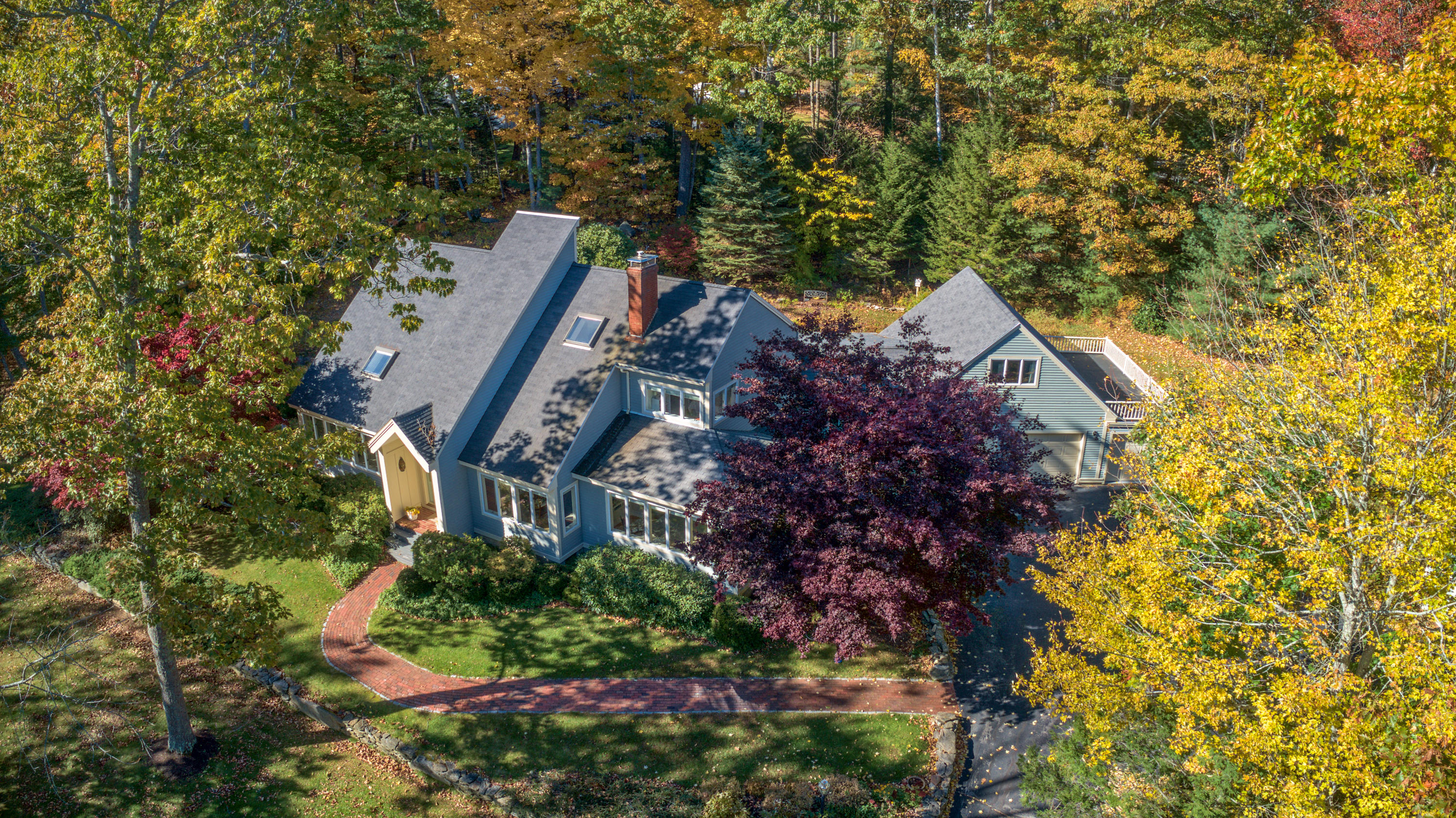 26 Ledge Road Cumberland Foreside, ME 04110 - Photo 2 of 35 exterior