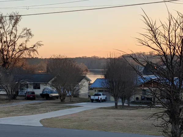 $299,900 | 501 Pin Hook Road, Spring City, TN 37381