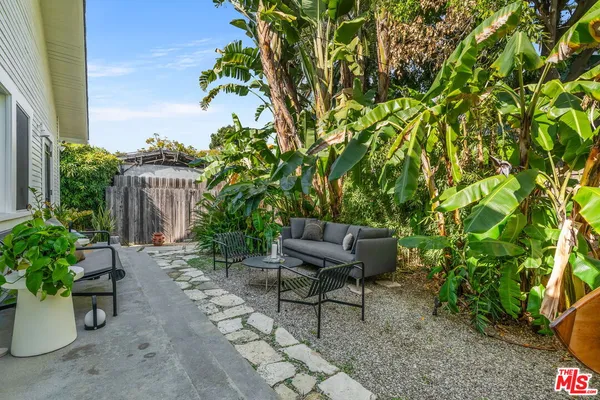 $10,500 | 1510 Electric Avenue, Venice, CA 90291