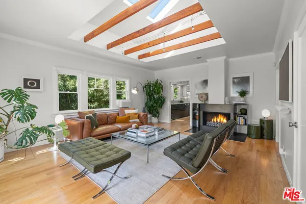 $10,500 | 1510 Electric Avenue, Venice, CA 90291