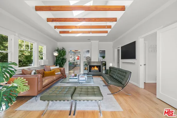 $10,500 | 1510 Electric Avenue, Venice, CA 90291