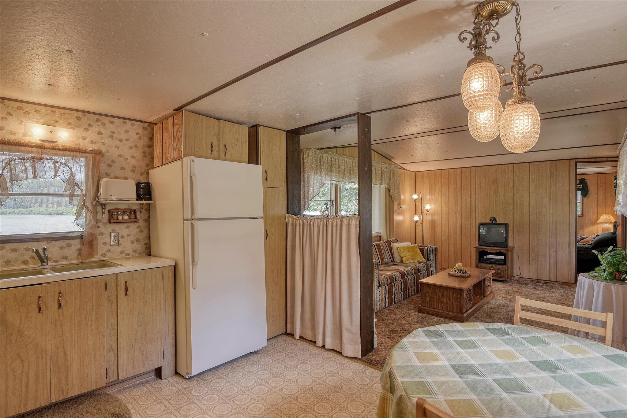 442 Levitch Road Newport, WA 99156 - Photo 13 of 50