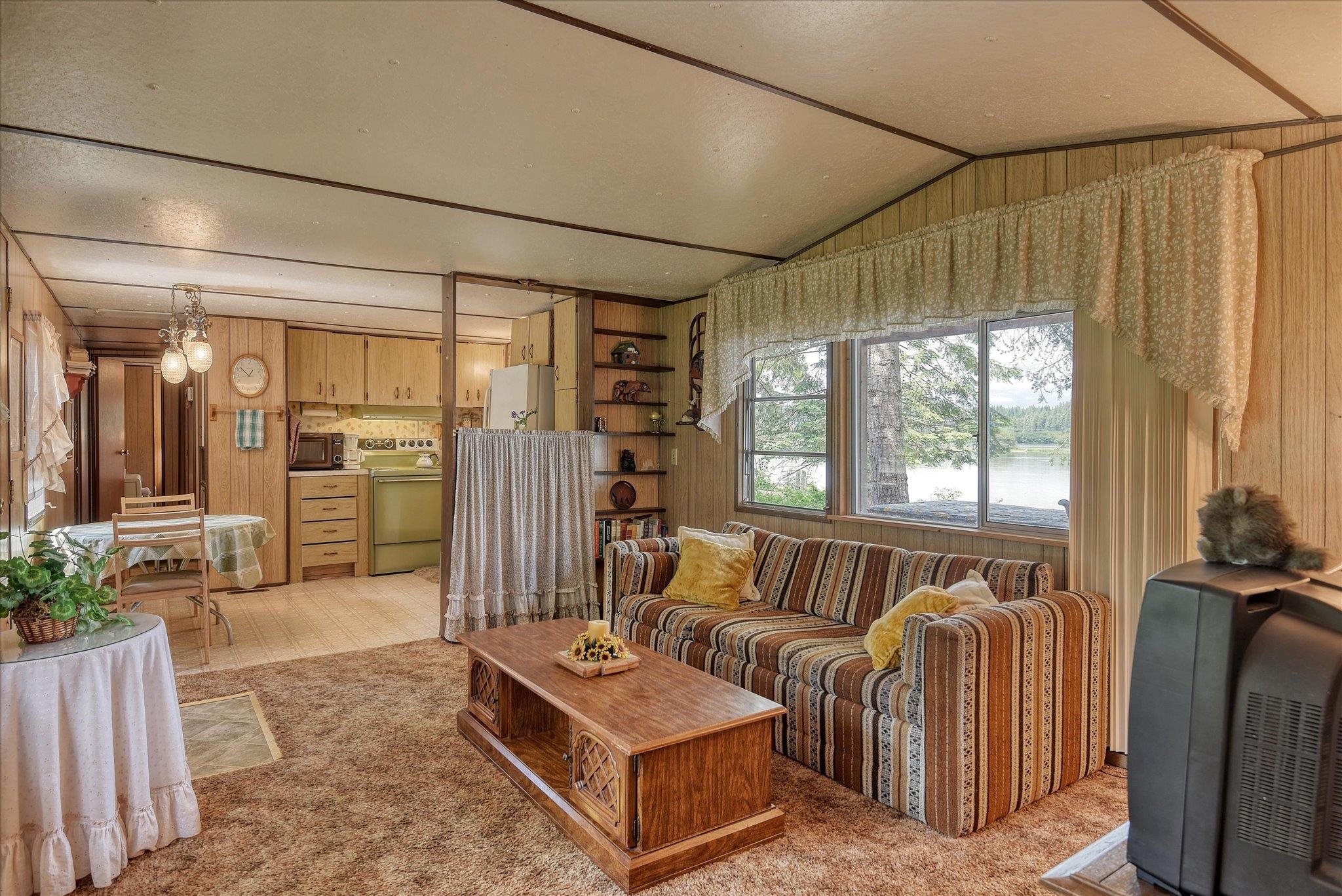 442 Levitch Road Newport, WA 99156 - Photo 7 of 50