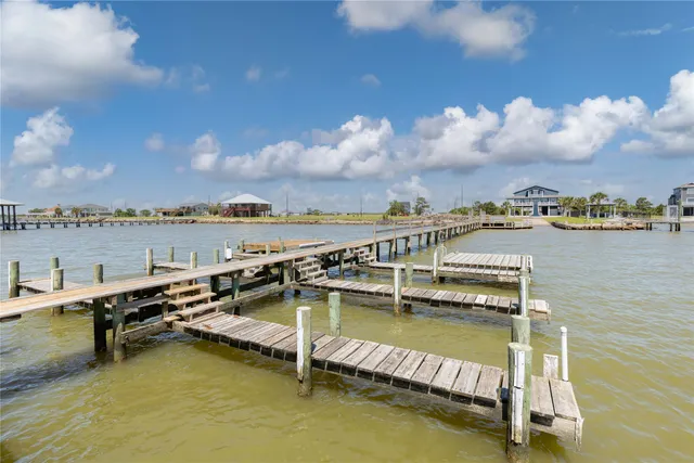a view of a lake view