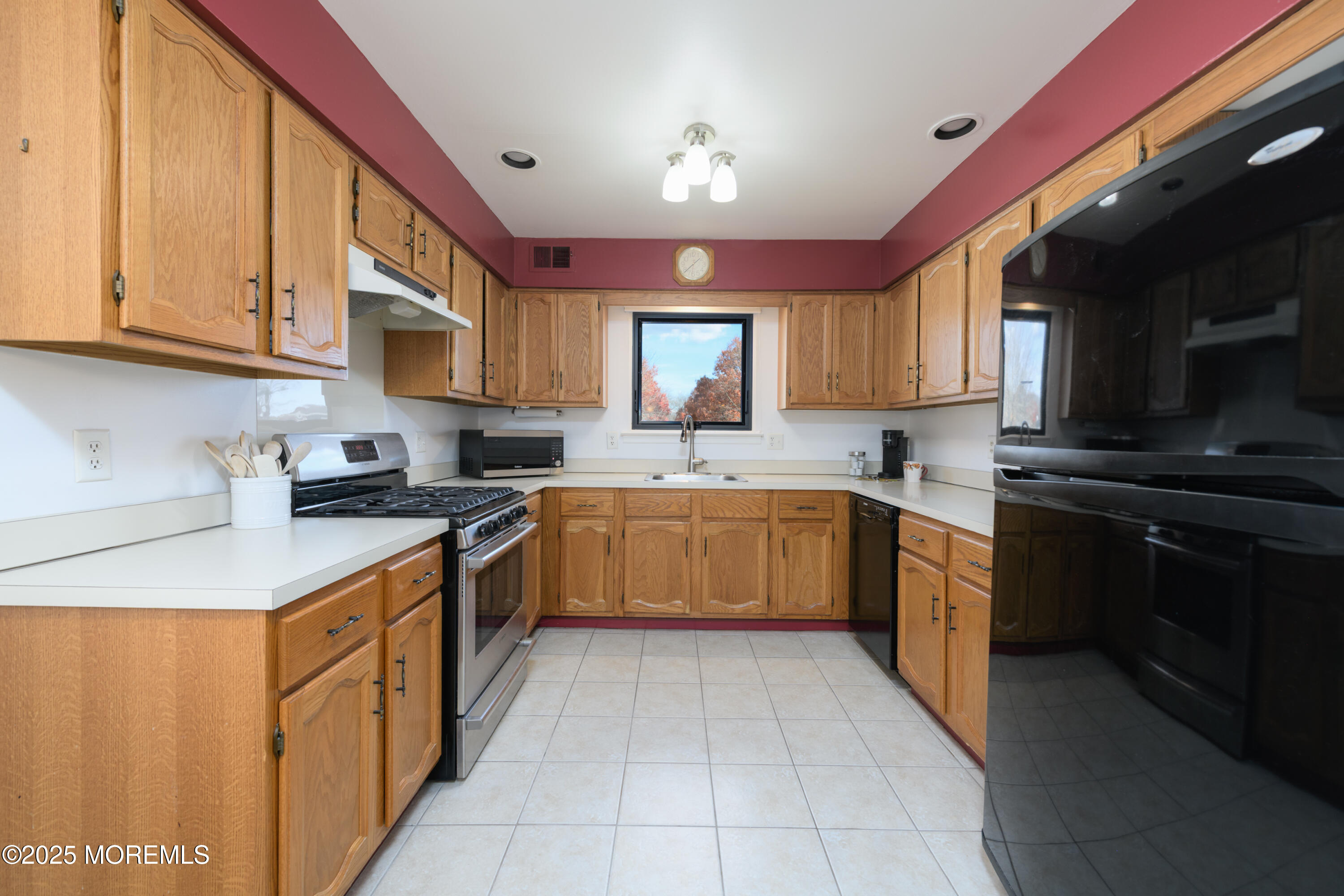 85 Starlight Road Howell, NJ 07731 - Photo 24 of 37 BAP_0378-Edit