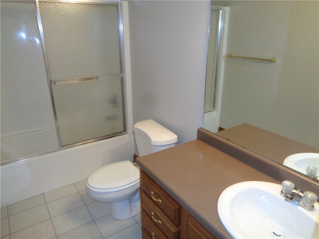 1129 Kingsgate Road Springfield, OH 45503 - Photo 32 of 46 Gallery Image 32
