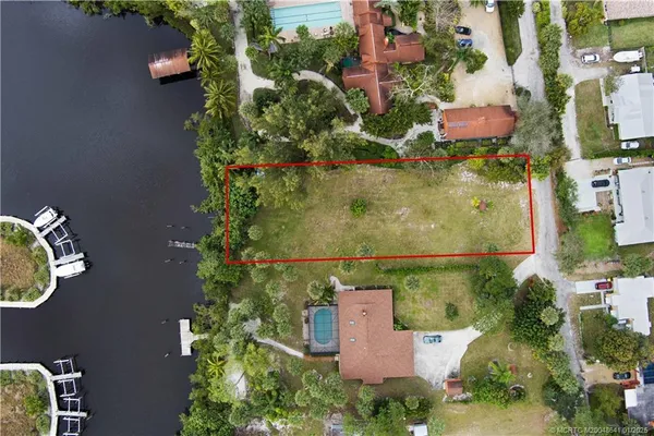 $900,000 | 0 Southeast Anchorage Drive, Stuart, FL 34997