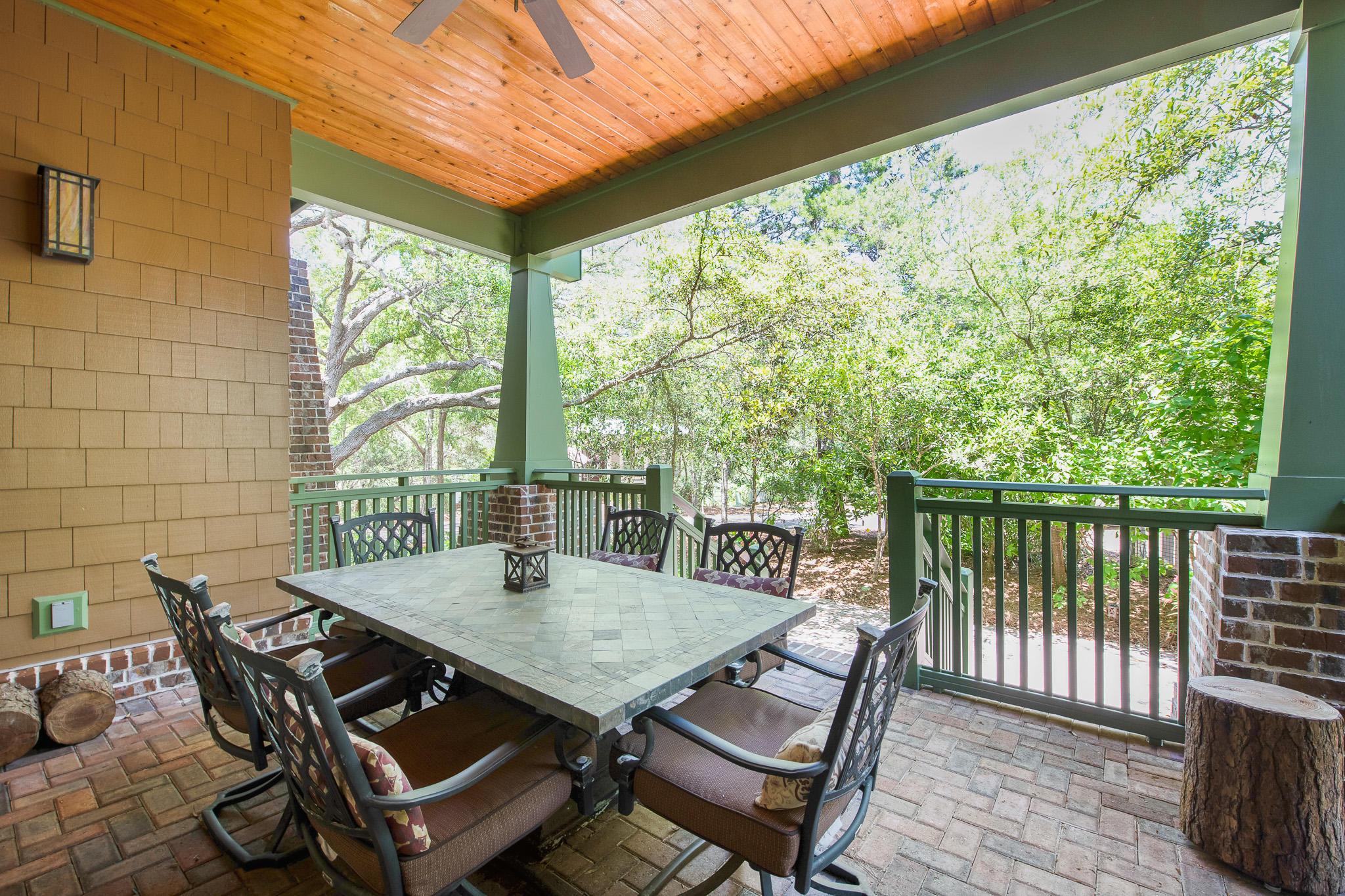 106 Okeechobee West Santa Rosa Beach, FL 32459 - Photo 40 of 53 a view of a patio with a table and chairs