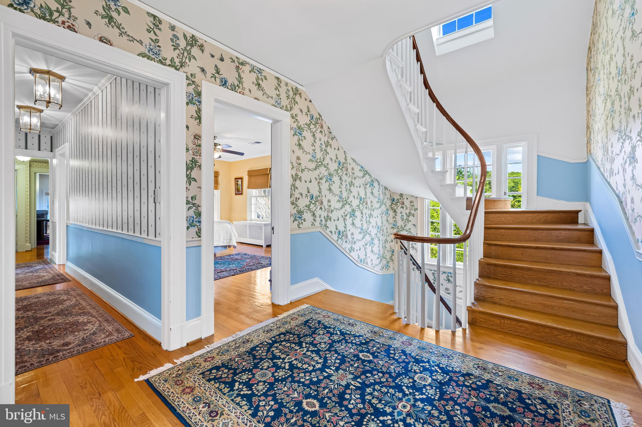 508 Hampton Lane Baltimore, MD 21286 - Photo 34 of 74 a view of an entryway