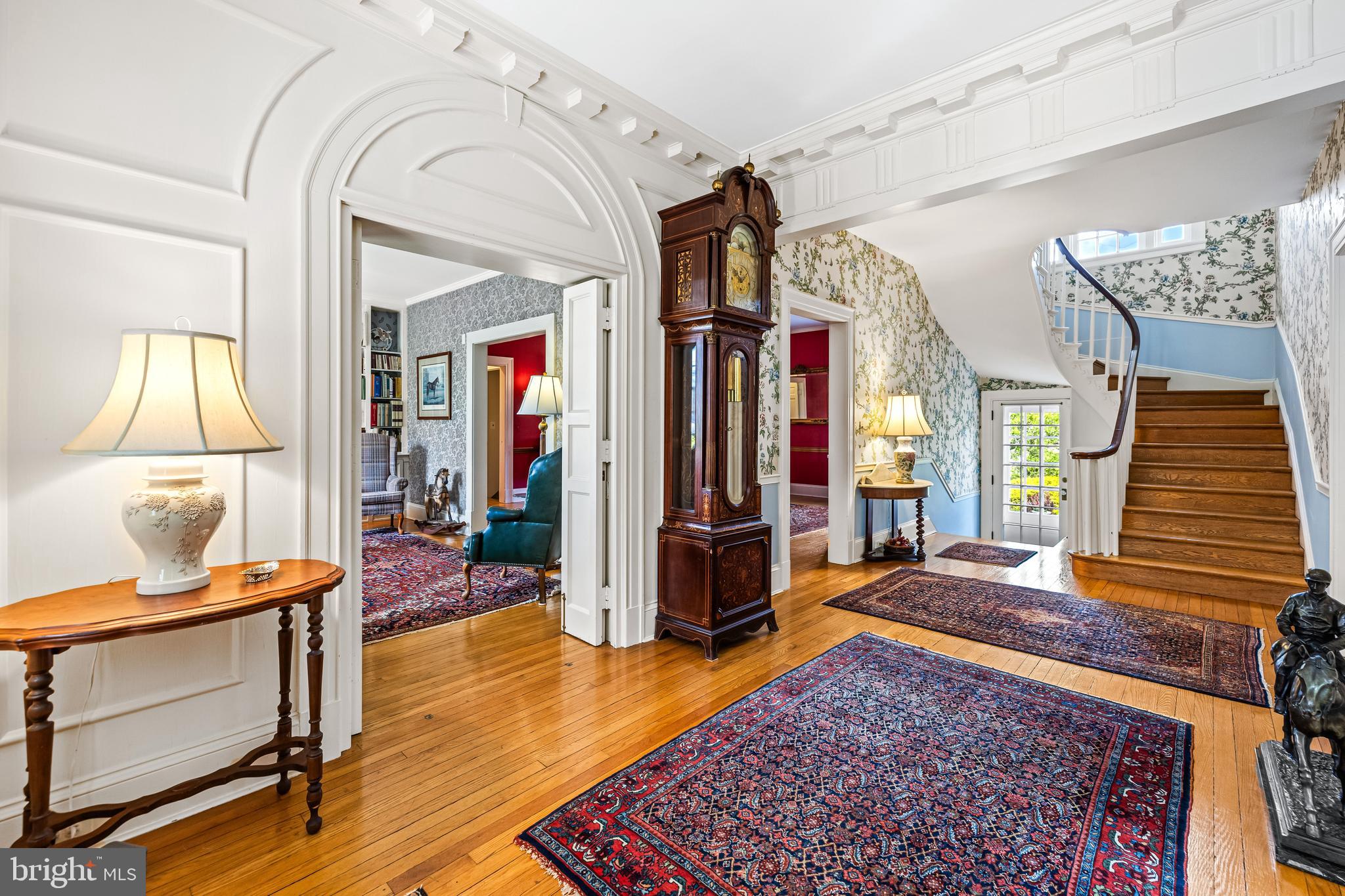 508 Hampton Lane Baltimore, MD 21286 - Photo 4 of 74 a living room with furniture rug and wooden floor