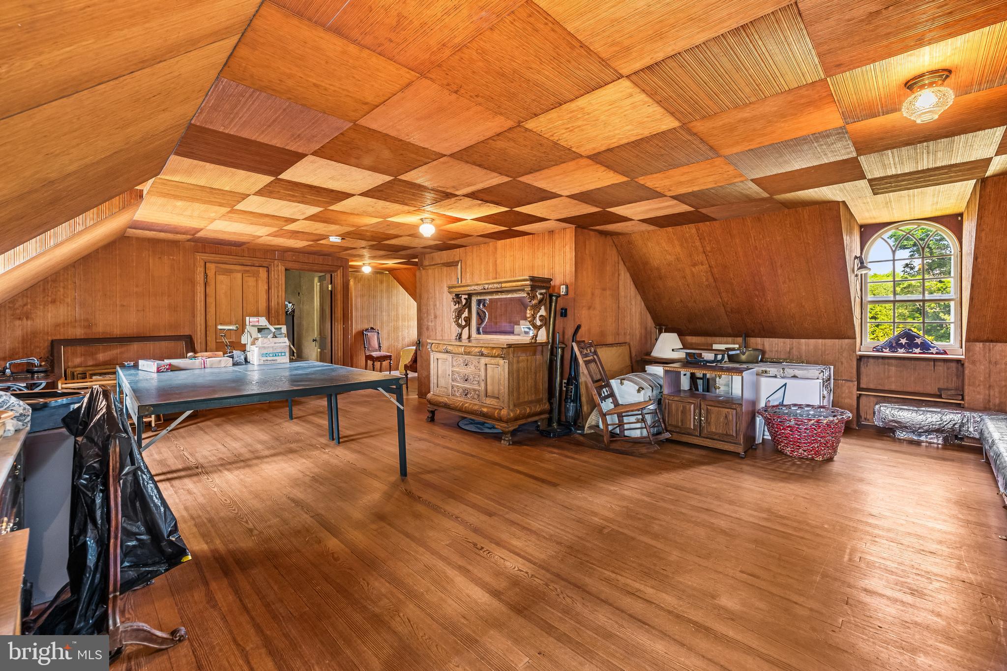 508 Hampton Lane Baltimore, MD 21286 - Photo 50 of 74 3rd Floor