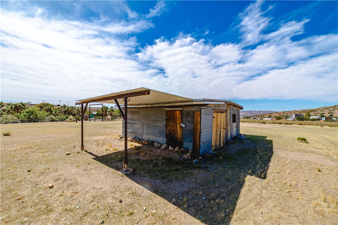 9769 North Rose Quartz Road Chloride, AZ 86431 - Photo 12 of 91 Out Buildings