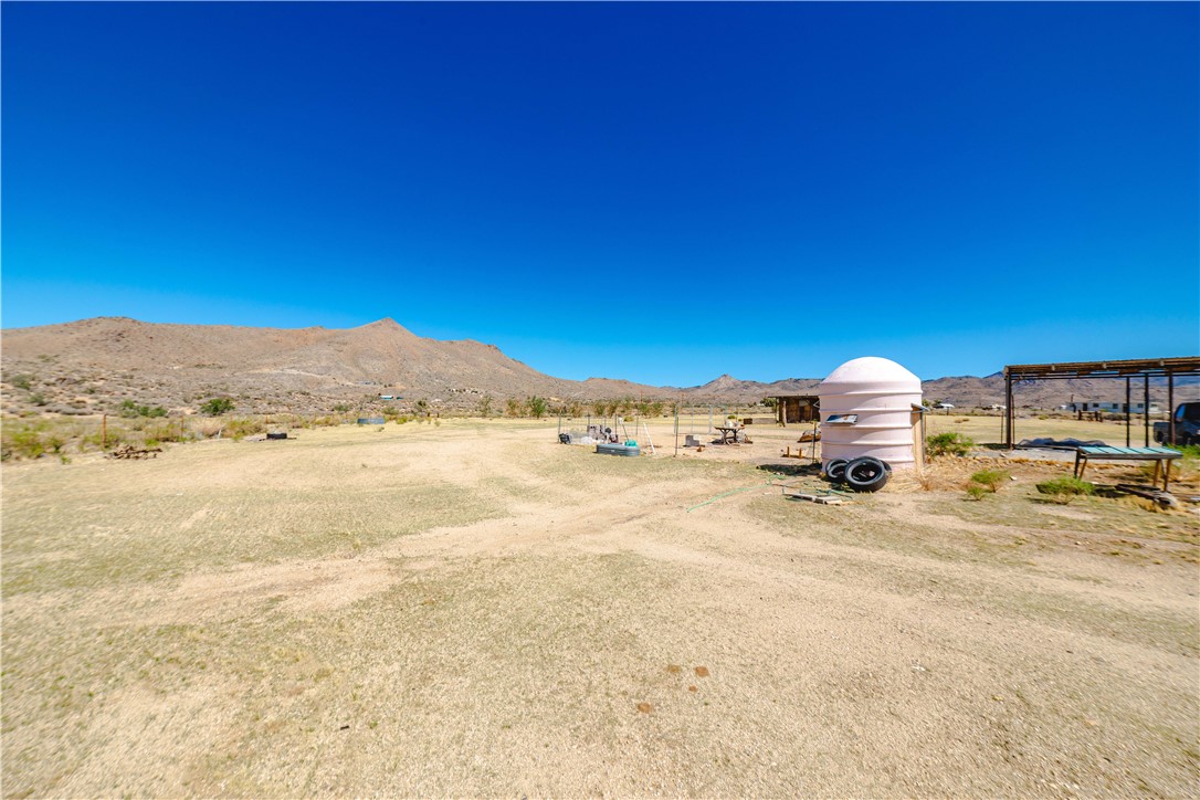 9769 North Rose Quartz Road Chloride, AZ 86431 - Photo 83 of 91 a view of a ocean view