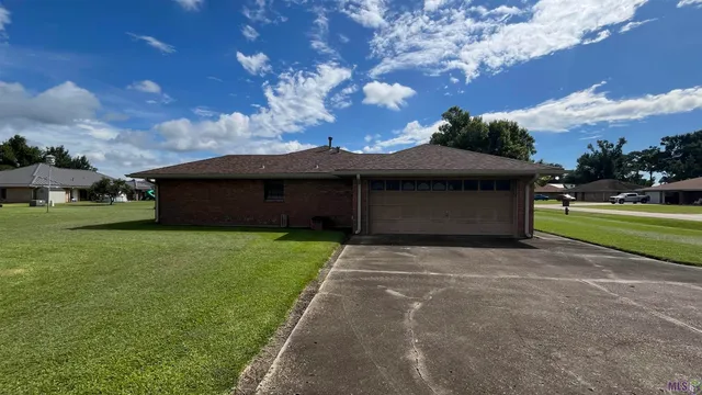 $285,000 | 107 Corral Way Drive, Bourg, LA 70343