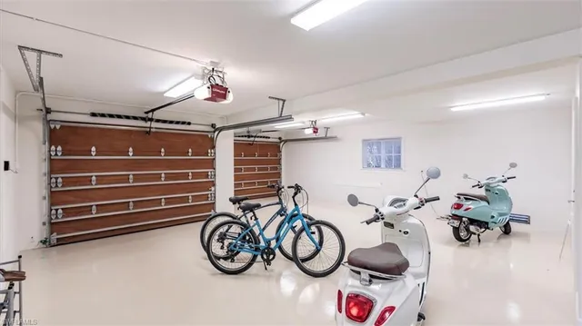 $9,750,000 | 1935 7th Street South, Naples, FL 34102