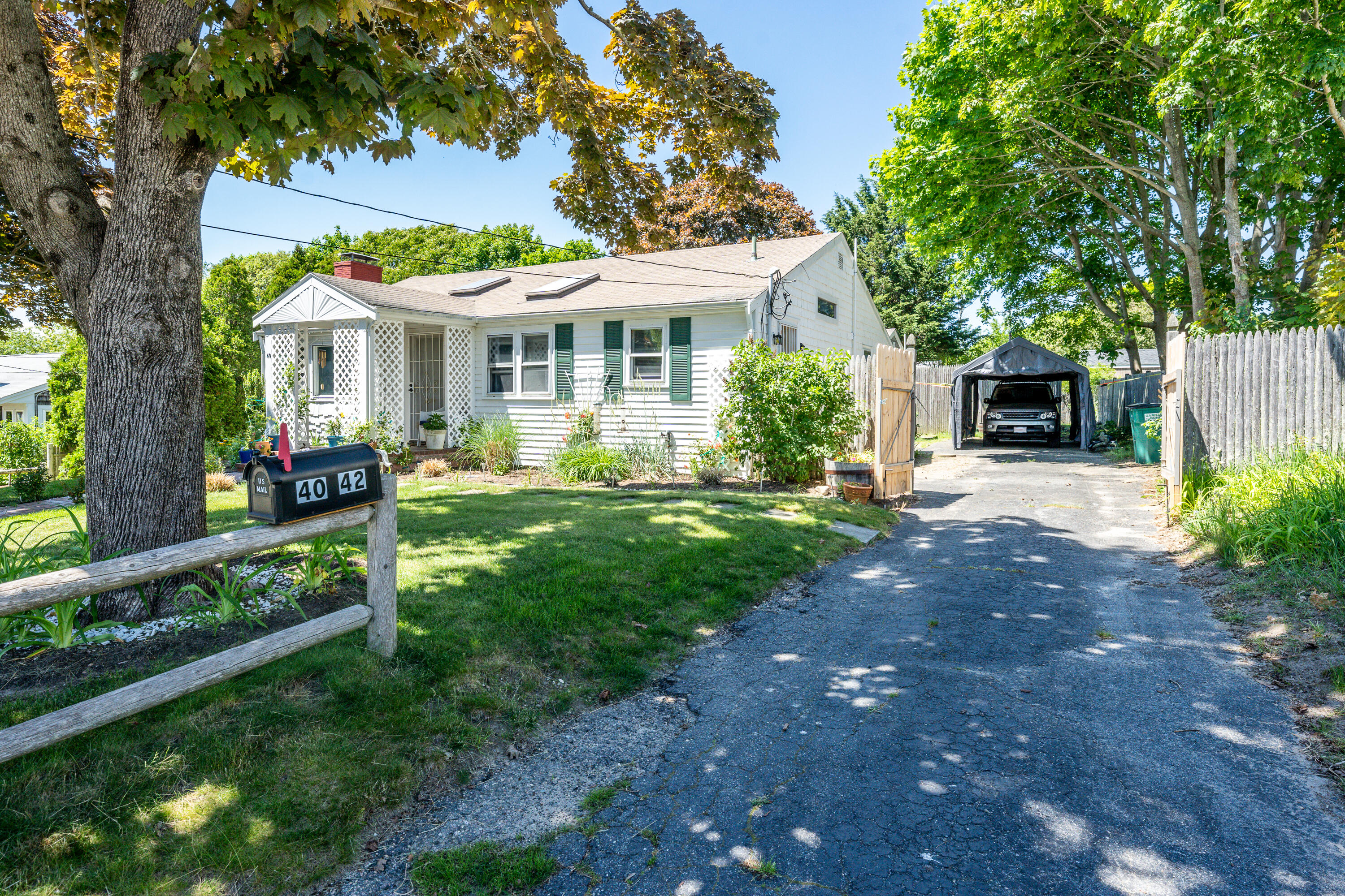 40 Seabrook Road Hyannis, MA 02601 - Photo 3 of 45 a front view of house with yard and green space