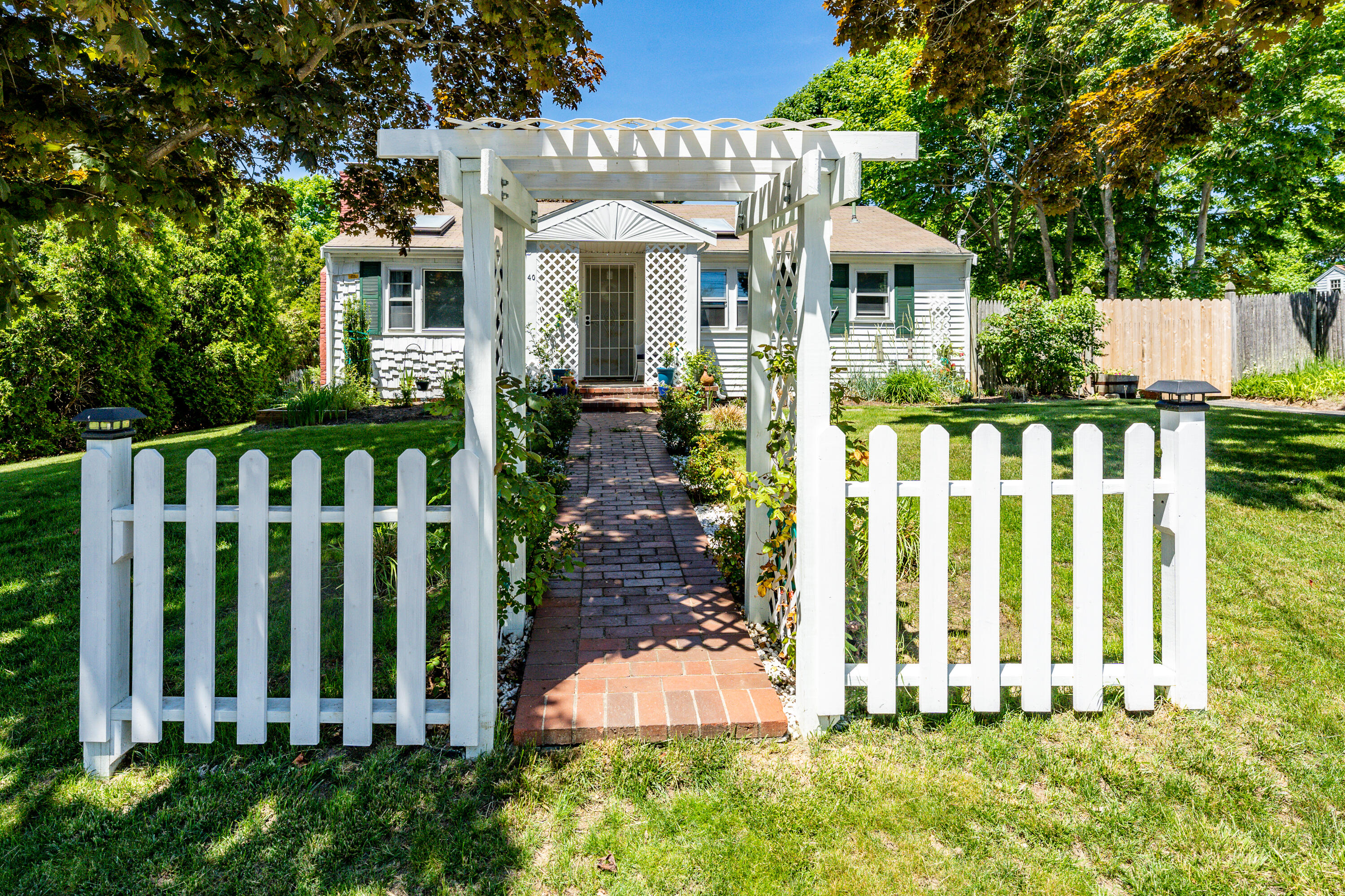 40 Seabrook Road Hyannis, MA 02601 - Photo 44 of 45 a front view of a house with a porch