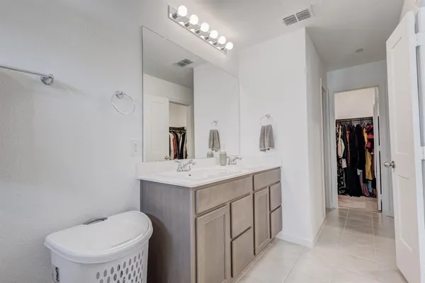 $2,100 | 3720 Star Mesa Street, Unit 13, Crandall, TX 75114