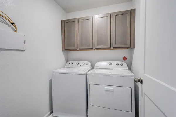 $2,100 | 3720 Star Mesa Street, Unit 13, Crandall, TX 75114