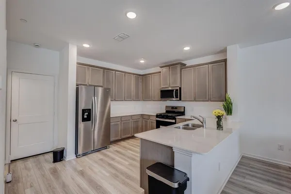$2,100 | 3720 Star Mesa Street, Unit 13, Crandall, TX 75114