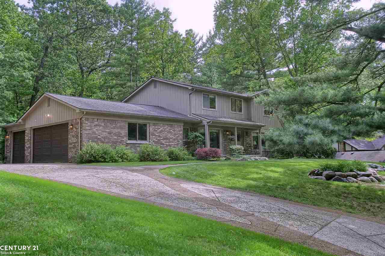 655 Birch Tree Court Rochester Hills, MI 48306 - Photo 2 of 60