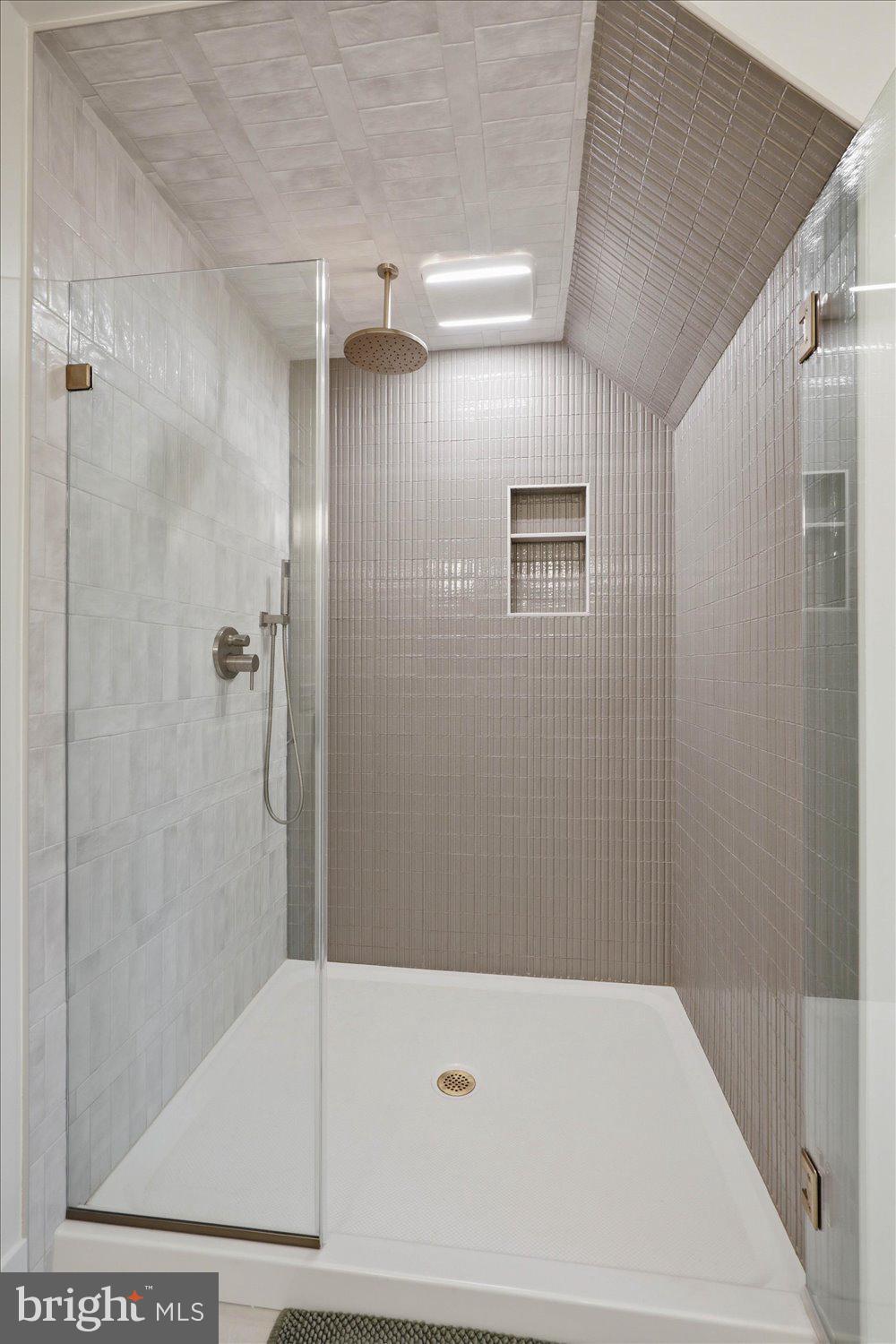 354 Amber Drive Lititz, PA 17543 - Photo 22 of 38 Gallery Image 22
