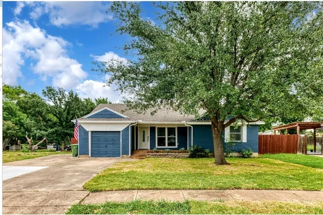 $435,000 | 1413 Hill Street, Grapevine, TX 76051
