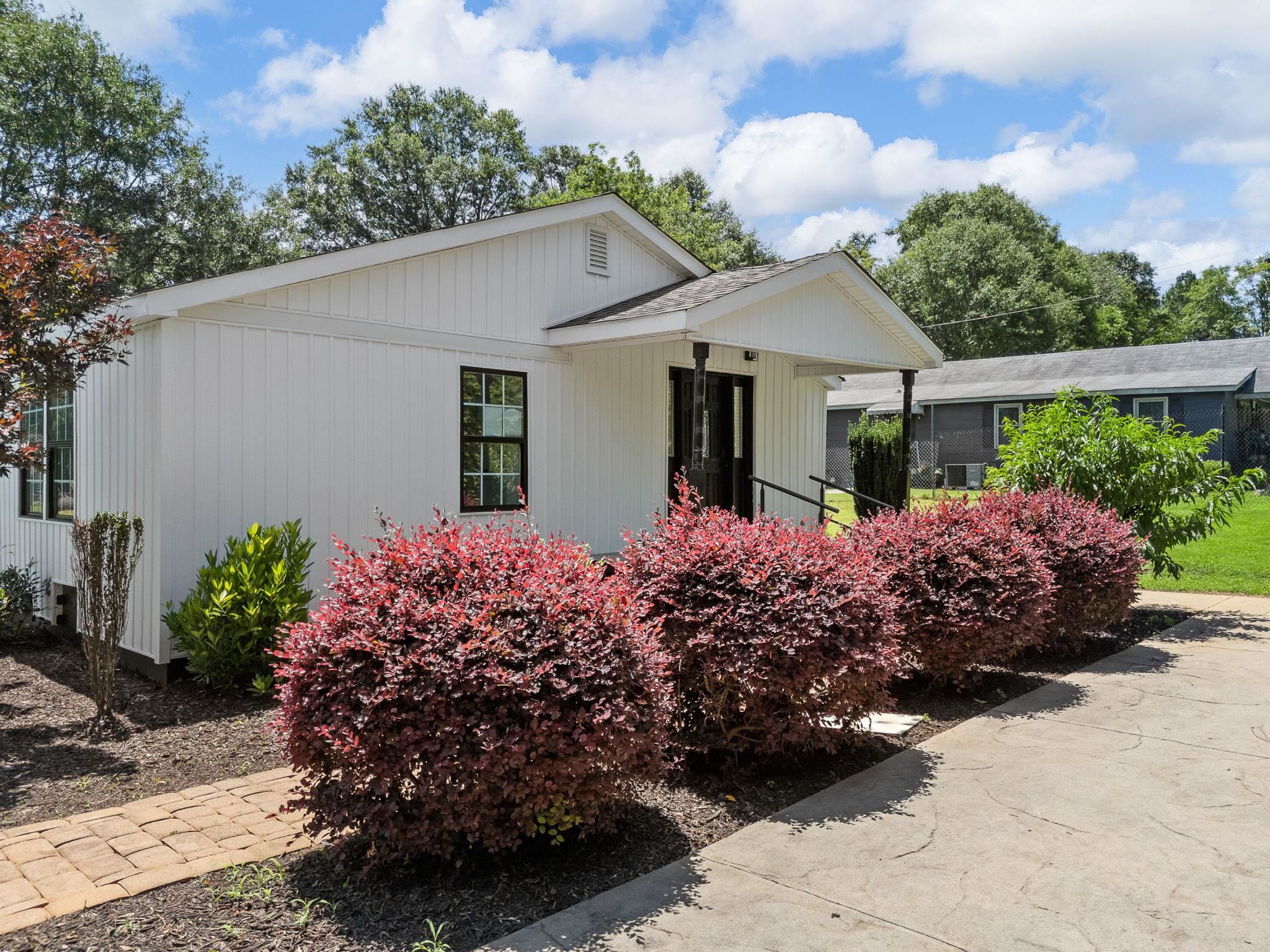 116 Dodd Street Wellford, SC 29385 - Photo 1 of 37 Gallery Image 1