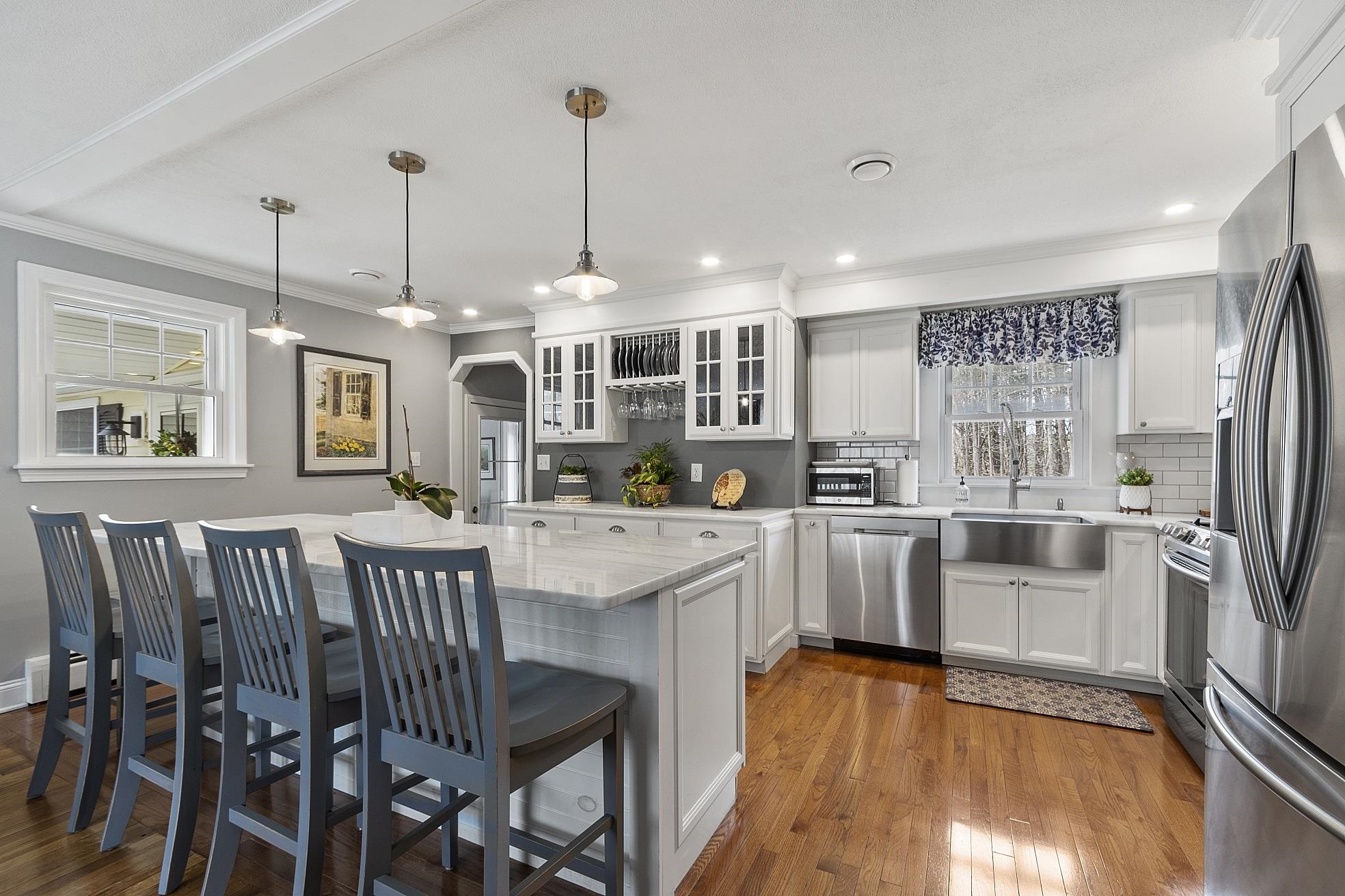 9 Robin Road Derry, NH 03038 - Photo 9 of 35