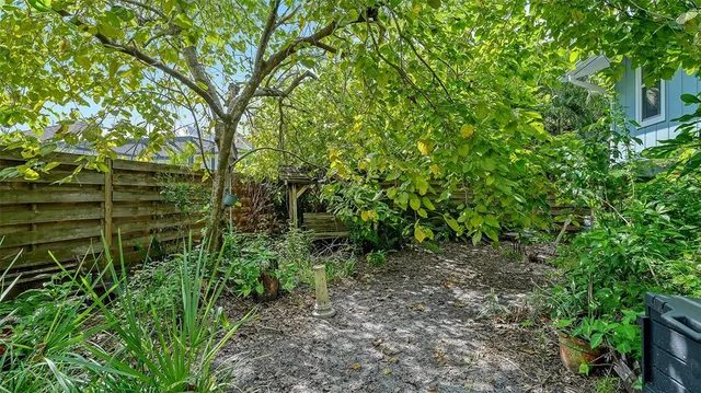 $839,000 | 1702 Hillview Street, Sarasota, FL 34239