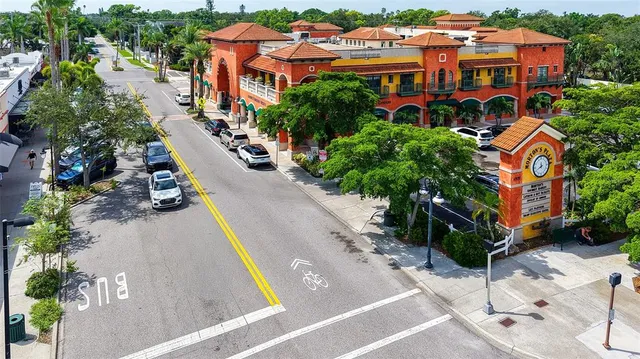 $839,000 | 1702 Hillview Street, Sarasota, FL 34239