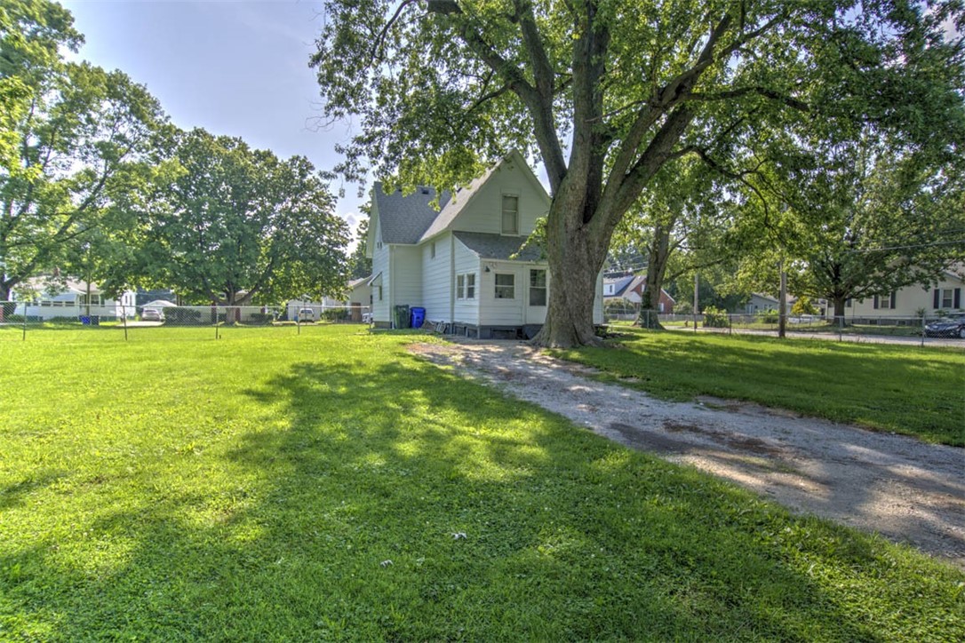 2107 North Union Street Decatur, IL 62526 - Photo 22 of 28