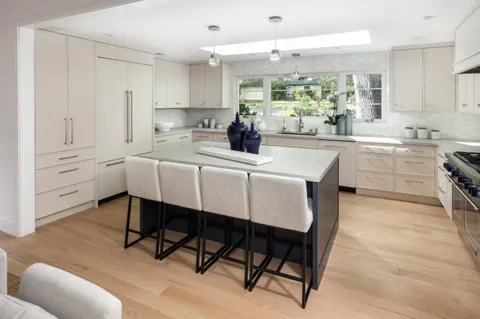 $5,495,000 | 526 Pinecrest Drive, Los Altos, CA 94024