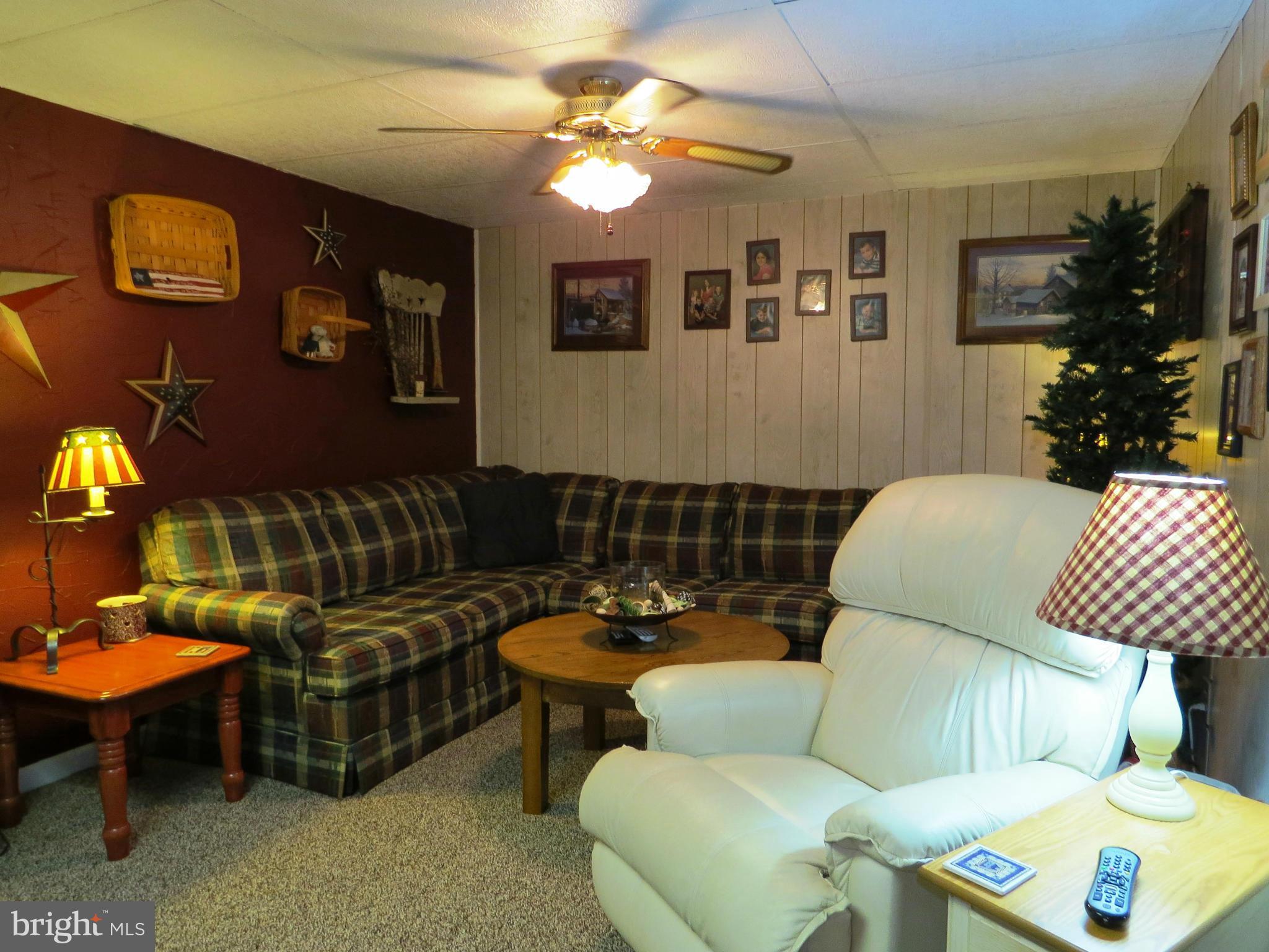 4170 Upper Beckleysville Road Hampstead, MD 21074 - Photo 22 of 30 Family Room
