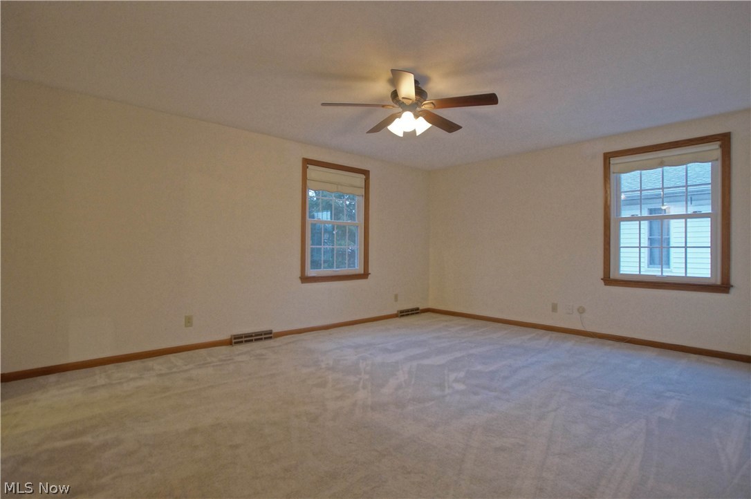 2853 Lee Road Silver Lake, OH 44224 - Photo 15 of 25 Gallery Image 15