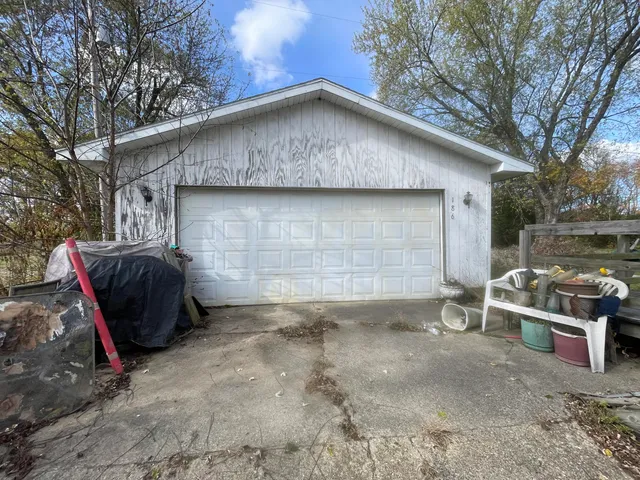 $150,000 | 1864 Chapel Road, Parma, MI 49269