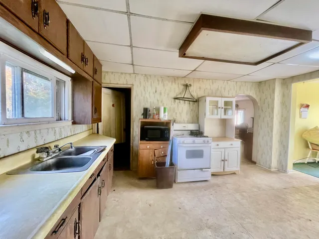 $150,000 | 1864 Chapel Road, Parma, MI 49269